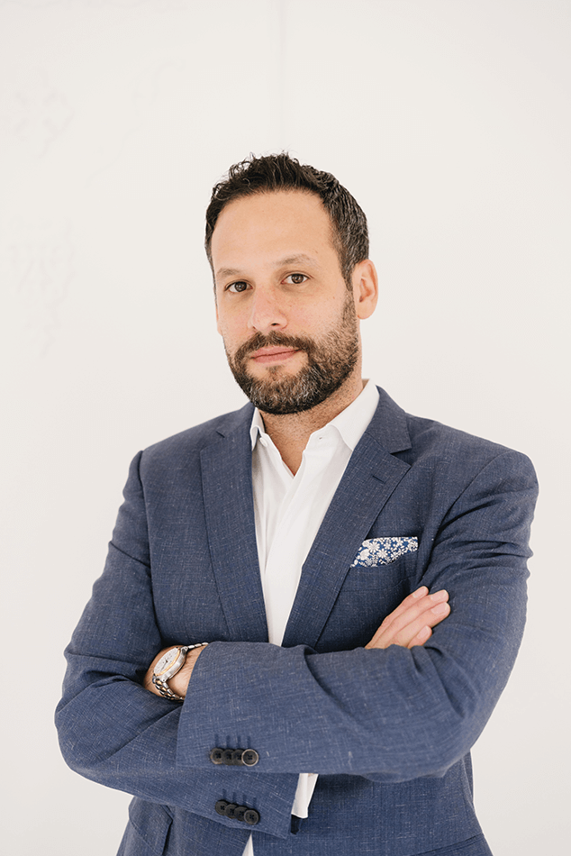 Dr. Dan Nayot